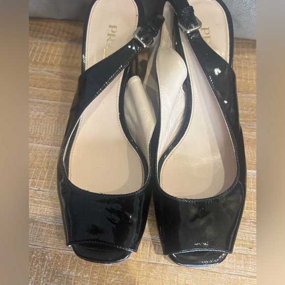 PRADA CHUNK HEEL - Picture 2 of 13